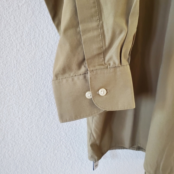 VAN HEUSEN - MEN'S LARGE - 16 1/2  (32/33)  WRINKLE FREE SHIRT - Picture 7 of 10